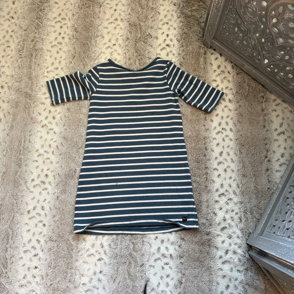 Tea Collection blue white striped dress girls size 6 floral embroidery holiday